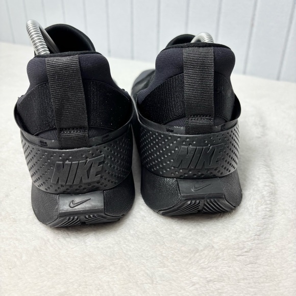 Nike Go FlyEase Triple Black DR5540-006 size 8.5 - Picture 6 of 10